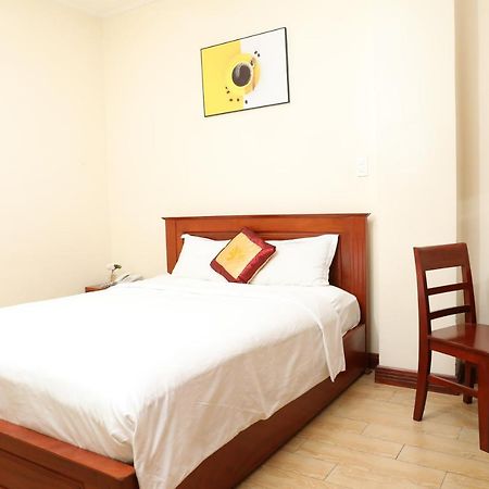 Thanh Vinh Hotel & Apartment Хошимин Экстерьер фото