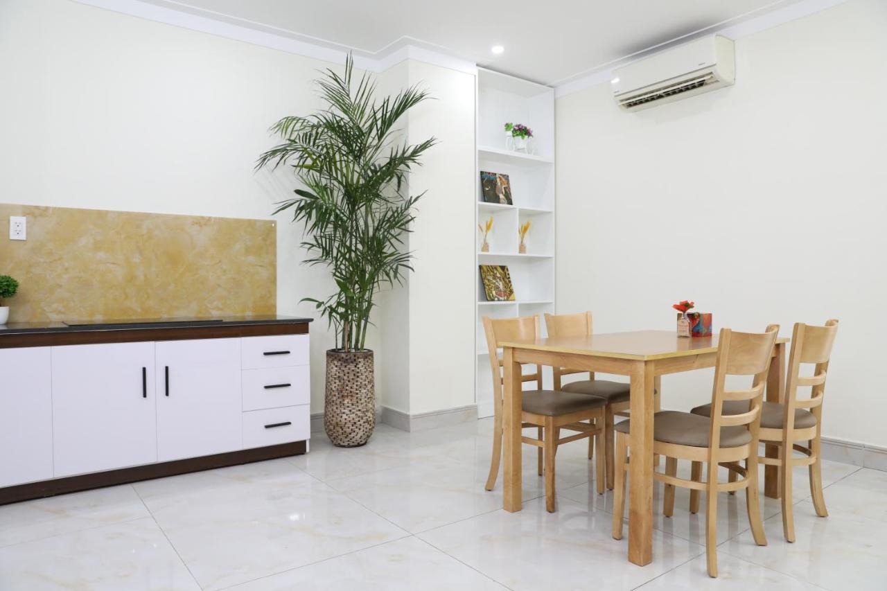 Thanh Vinh Hotel & Apartment Хошимин Экстерьер фото